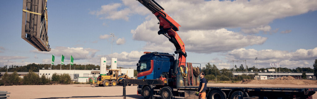 Transport- och kranbilstjänster